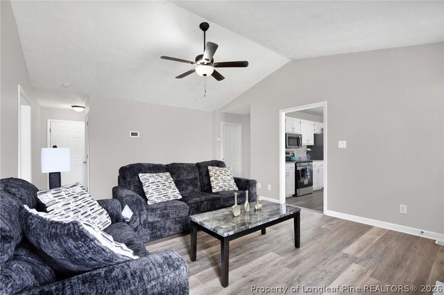 805 Windingwood Place, Hope Mills, NC 28348