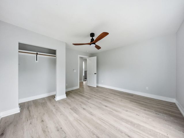 1139 W Lynn Street, Springfield, MO 65802
