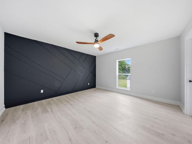1139 W Lynn Street, Springfield, MO 65802