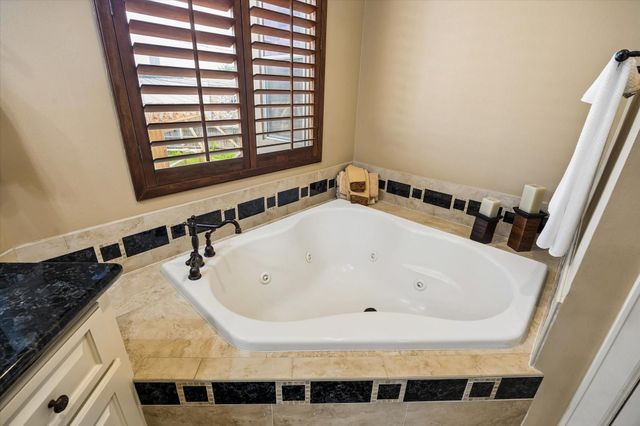 2034 Norfolk Street, Houston, TX 77098