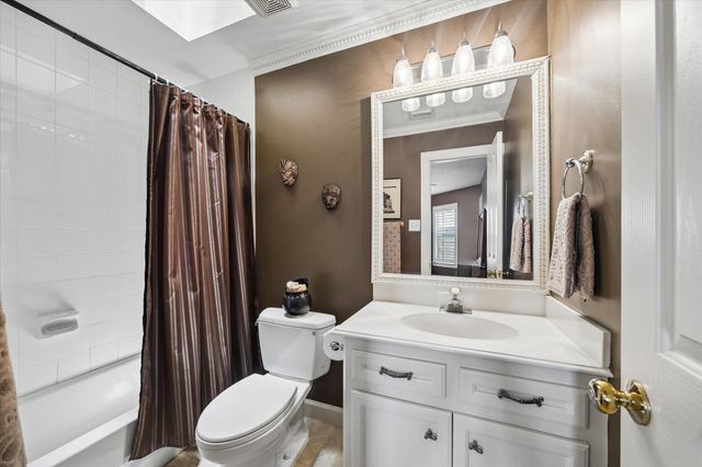 2034 Norfolk Street, Houston, TX 77098