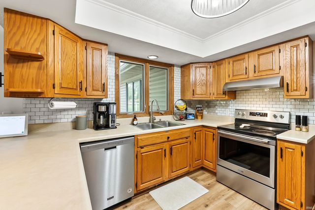 106 EMS C30 Lane, Warsaw, IN 46582