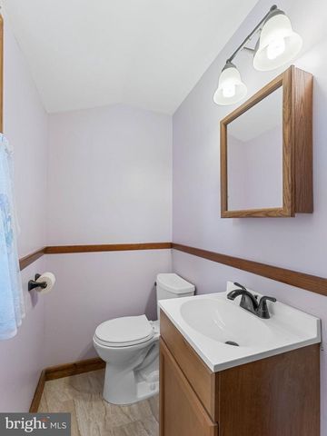 105 YALE SQ, Morton, PA 19070