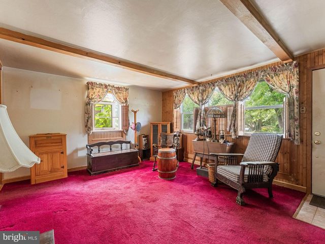 105 YALE SQ, Morton, PA 19070