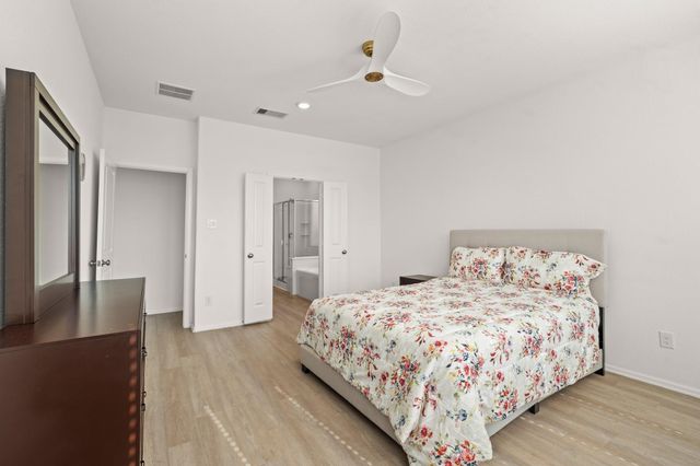 5026 Lavaridge Drive, Richmond, TX 77469