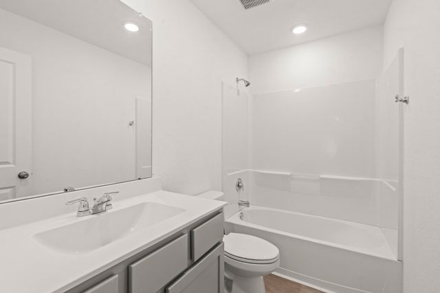 5026 Lavaridge Drive, Richmond, TX 77469