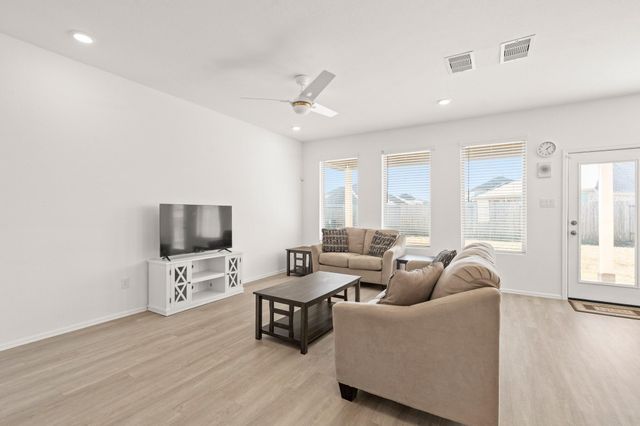 5026 Lavaridge Drive, Richmond, TX 77469