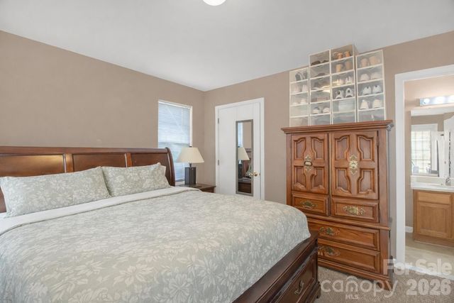 9849 Campus Walk Lane D, Charlotte, NC 28262