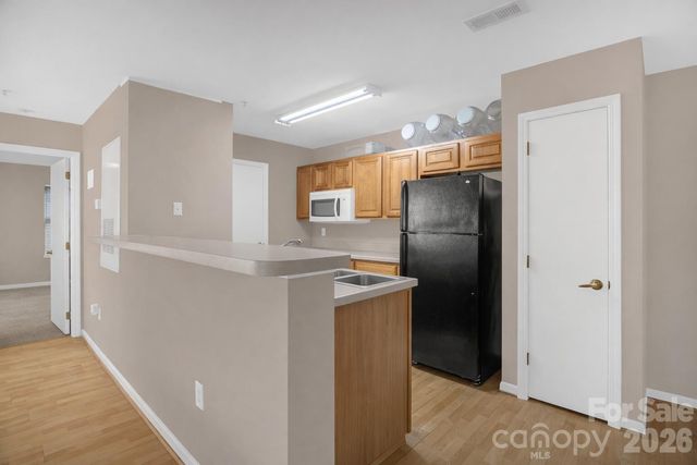 9849 Campus Walk Lane D, Charlotte, NC 28262