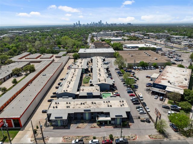 909 Reinli ST 122, Austin, TX 78751