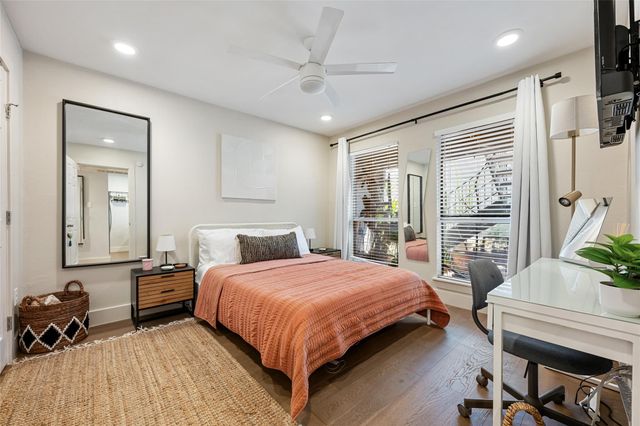 909 Reinli ST 122, Austin, TX 78751