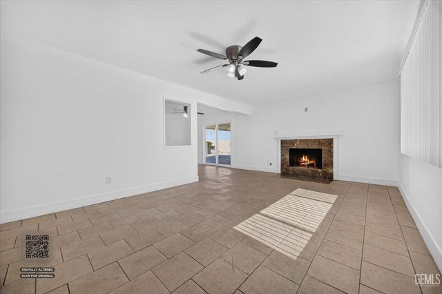 1031 Elizabeth Court, Bakersfield, CA 93308