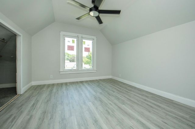103 Summit, Waterloo, IA 50701