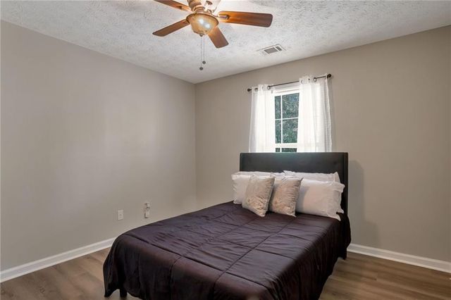 60 Shadowbrook Lane, Covington, GA 30016