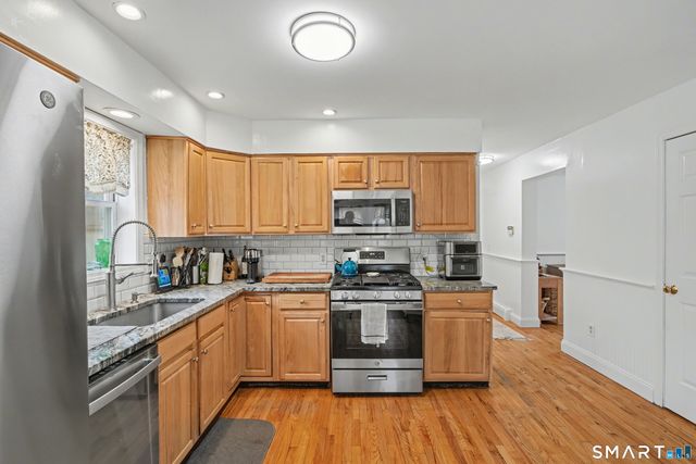 120 Zoar Street, Stratford, CT 06614