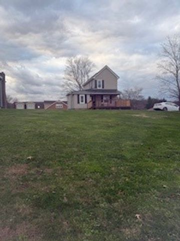 133 Summit Ave, W Kittanning Boro, PA 16201