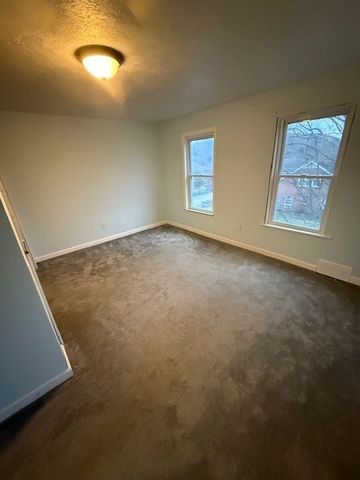 133 Summit Ave, W Kittanning Boro, PA 16201