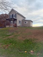 133 Summit Ave, W Kittanning Boro, PA 16201