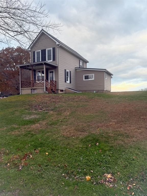 133 Summit Ave, W Kittanning Boro, PA 16201