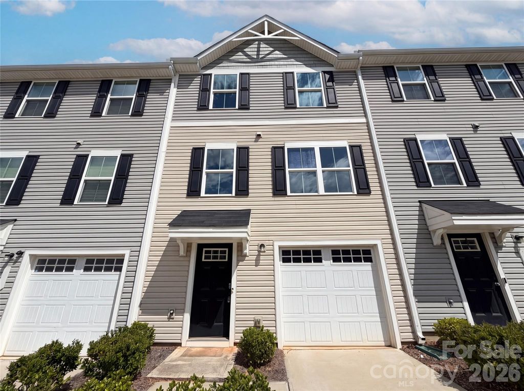 7033 Brightwork Lane, Charlotte, NC 28269