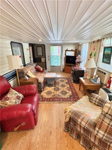 841 Mountain Shadows Drive, Cleveland, GA 30528
