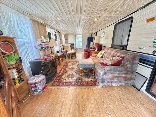 841 Mountain Shadows Drive, Cleveland, GA 30528