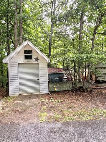 841 Mountain Shadows Drive, Cleveland, GA 30528