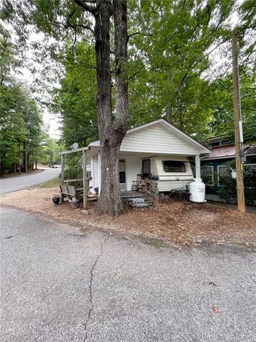 841 Mountain Shadows Drive, Cleveland, GA 30528