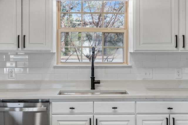 3819 S Shobe Rd, Bryant, AR 72022