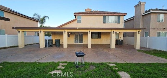 1684 Benton Way, Perris, CA 92571