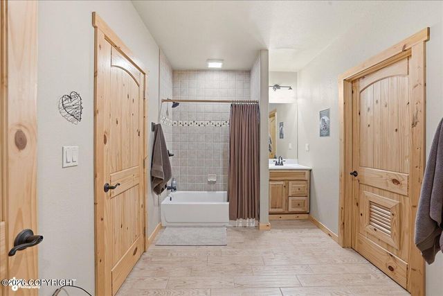 19120 Toklat Road, Kasilof, AK 99610