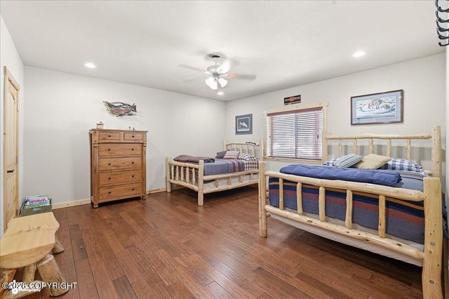 19120 Toklat Road, Kasilof, AK 99610