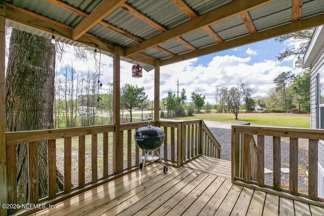 447689 US HIGHWAY 301, Callahan, FL 32011