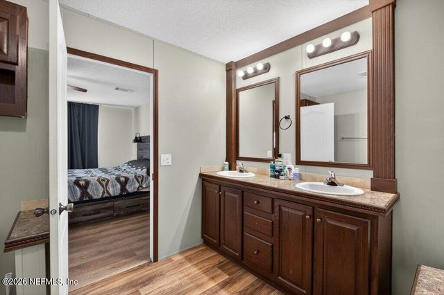 447689 US HIGHWAY 301, Callahan, FL 32011