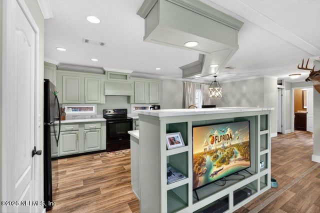 447689 US HIGHWAY 301, Callahan, FL 32011