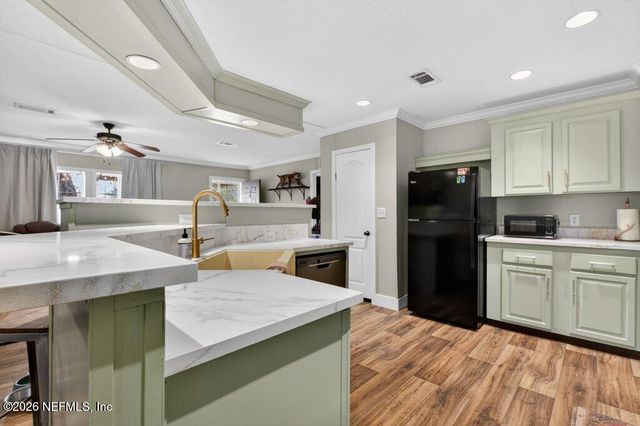 447689 US HIGHWAY 301, Callahan, FL 32011