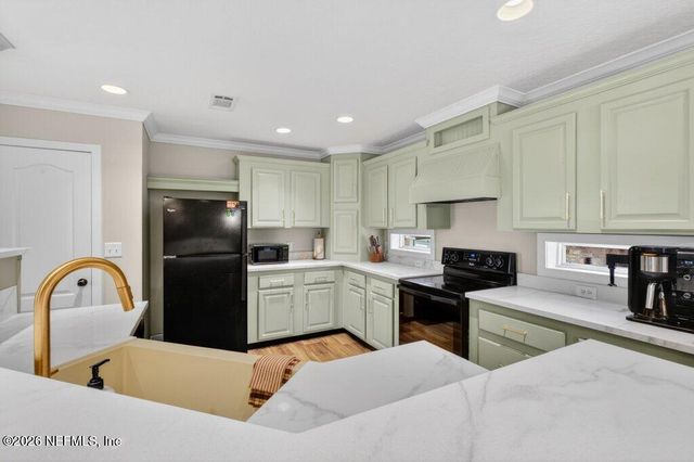 447689 US HIGHWAY 301, Callahan, FL 32011