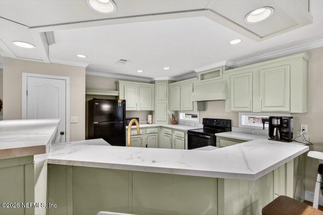 447689 US HIGHWAY 301, Callahan, FL 32011