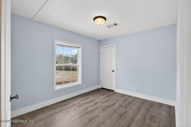 447689 US HIGHWAY 301, Callahan, FL 32011