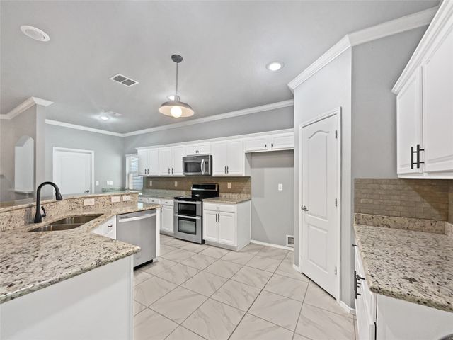 3132 Rockwell Lane, Fort Worth, TX 76179