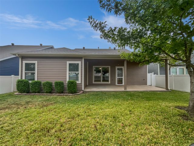 3132 Rockwell Lane, Fort Worth, TX 76179