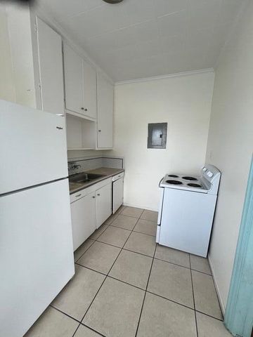 700 Talladega Street, West Palm Beach, FL 33405
