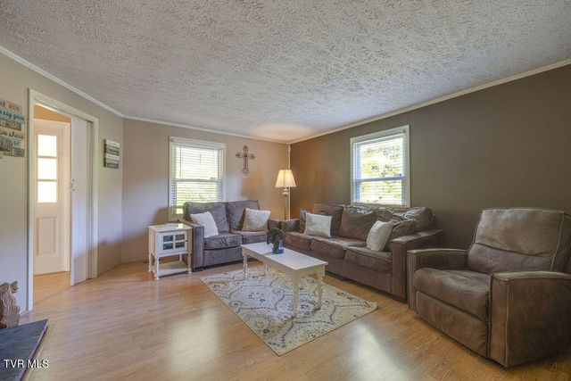 1439 Riverview Drive, Elizabethton, TN 37643