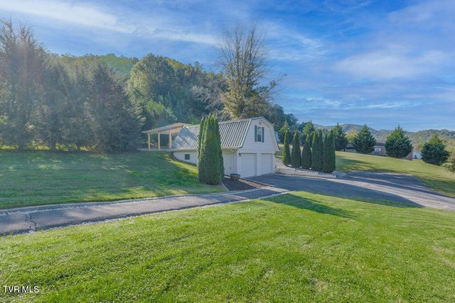 1439 Riverview Drive, Elizabethton, TN 37643