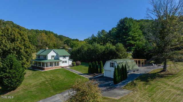 1439 Riverview Drive, Elizabethton, TN 37643