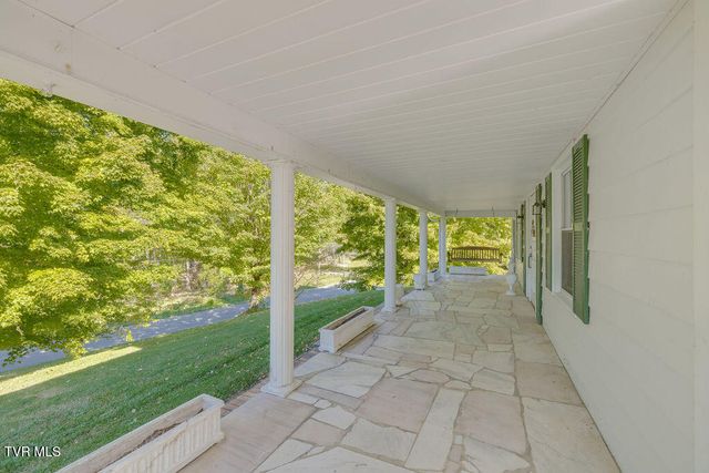 1439 Riverview Drive, Elizabethton, TN 37643