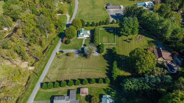 1439 Riverview Drive, Elizabethton, TN 37643