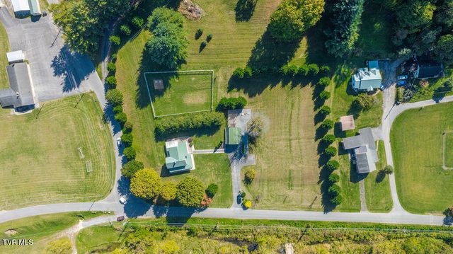 1439 Riverview Drive, Elizabethton, TN 37643