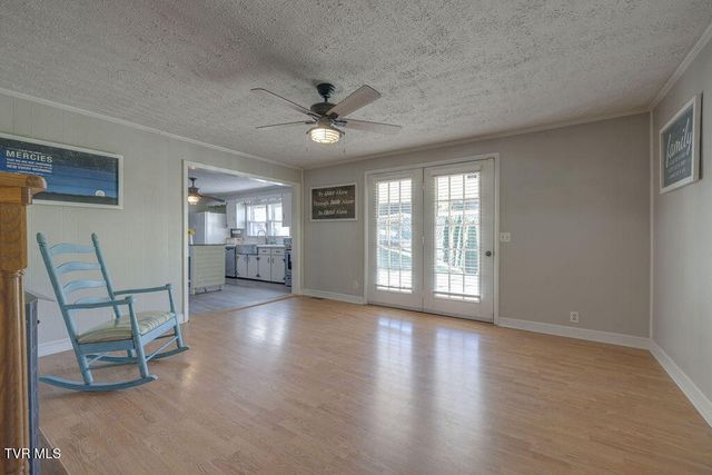 1439 Riverview Drive, Elizabethton, TN 37643