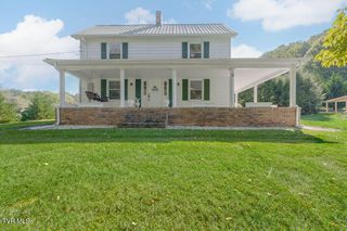 1439 Riverview Drive, Elizabethton, TN 37643